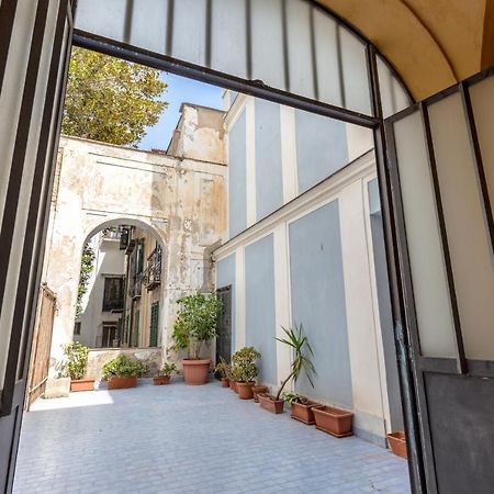 Dietro San Domenico Apartment Палермо Экстерьер фото